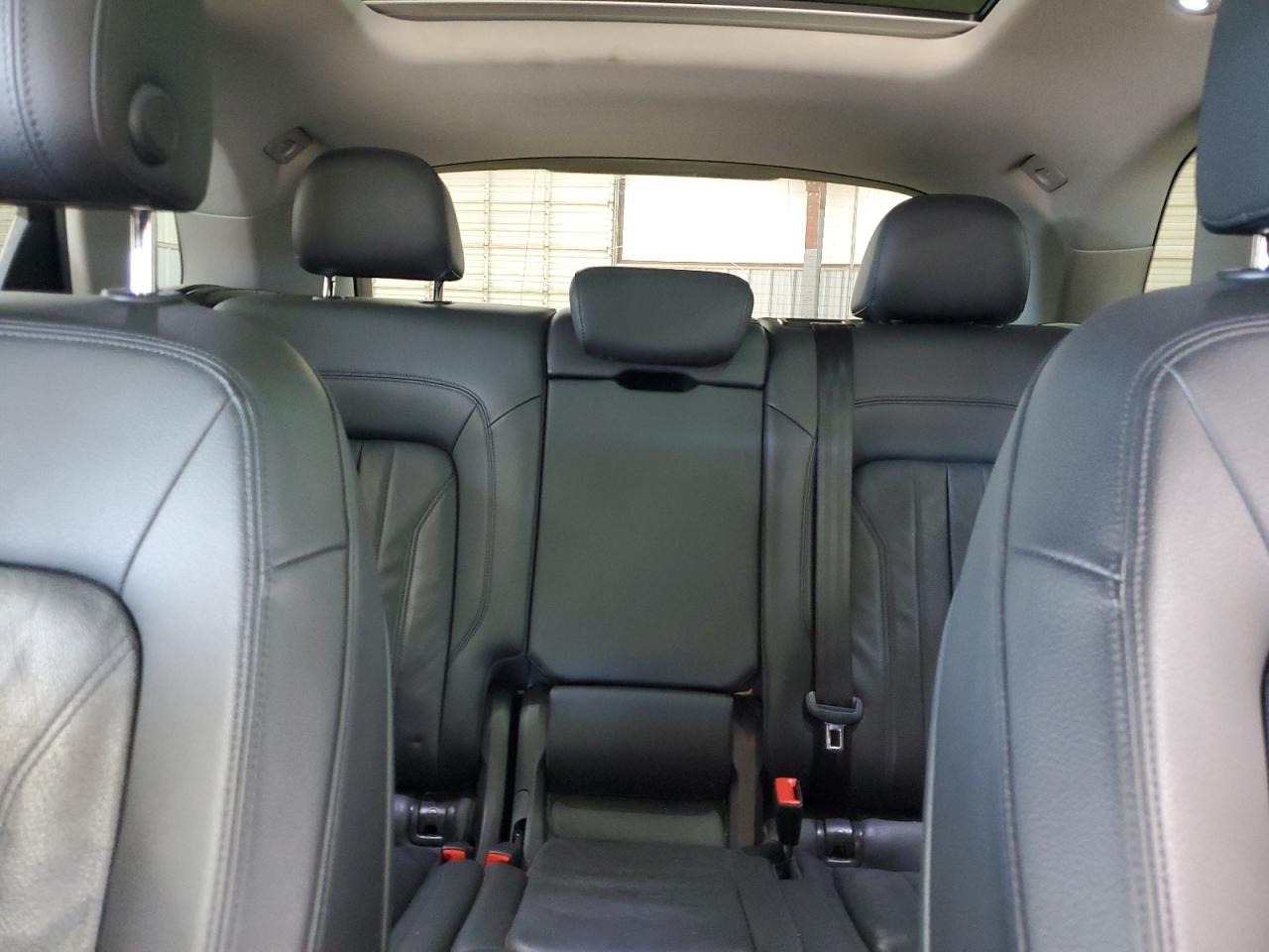 wa1anafy7j2021565 WA1ANAFY7J2021565 2018 Audi Q5 Premium