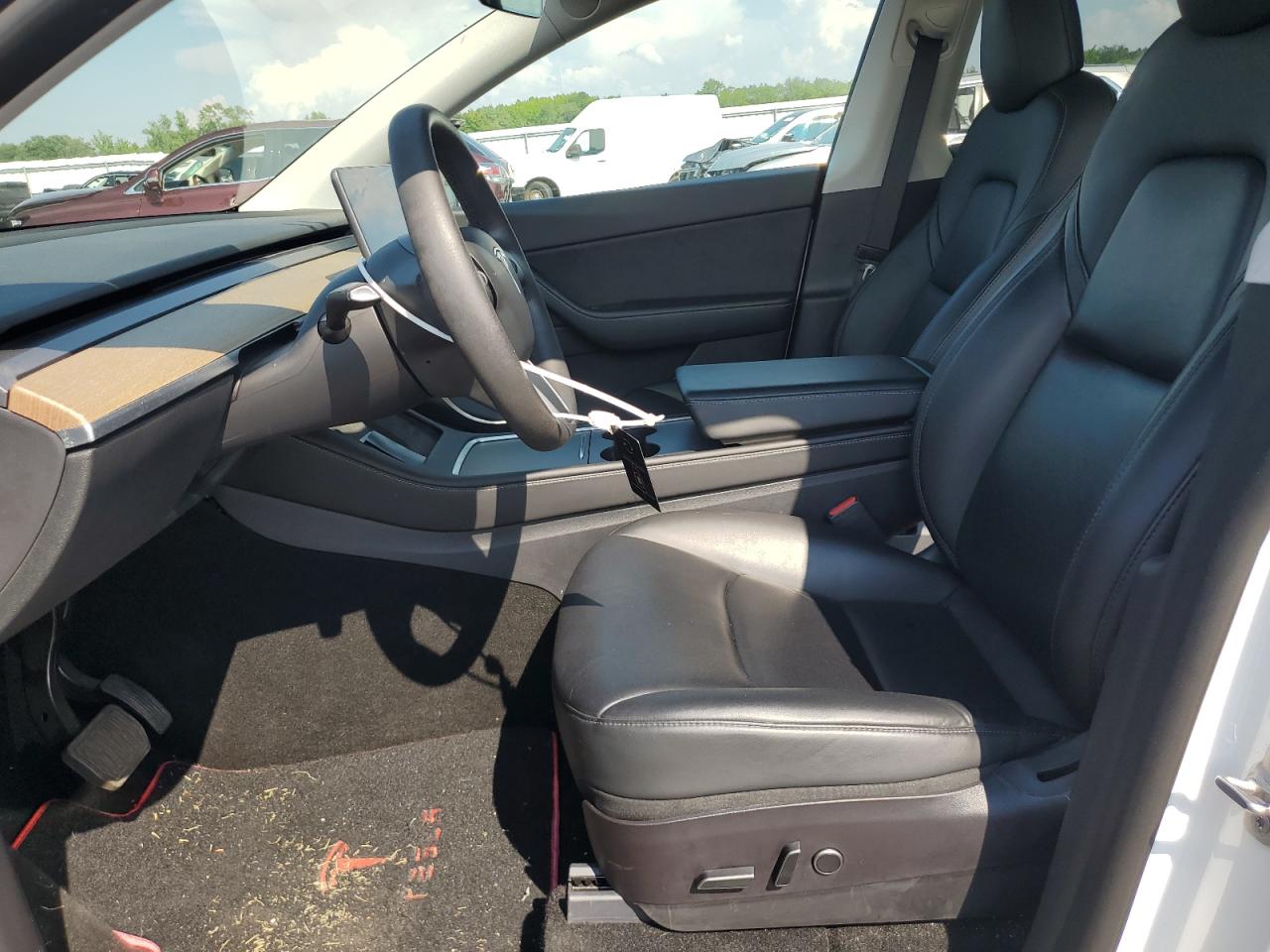 2021 Tesla Model Y VIN: 5YJYGDEE3MF199983 Lot: 64117265