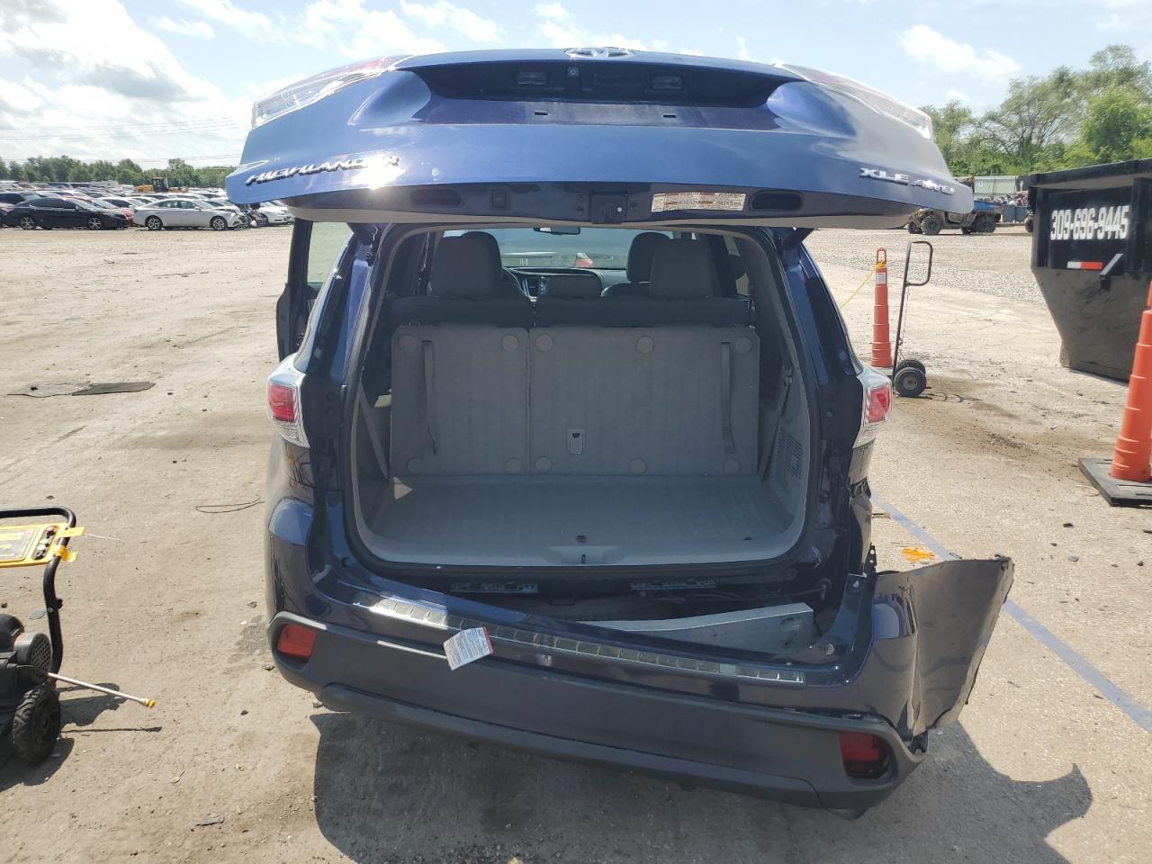 2016 Toyota Highlander Xle VIN: 5TDJKRFH8GS345669 Lot: 64649585