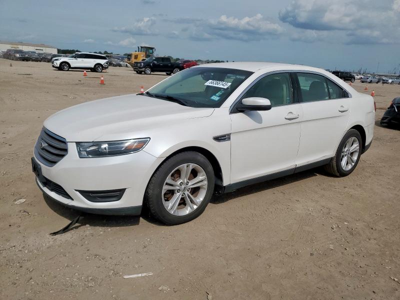  FORD TAURUS 2016 White