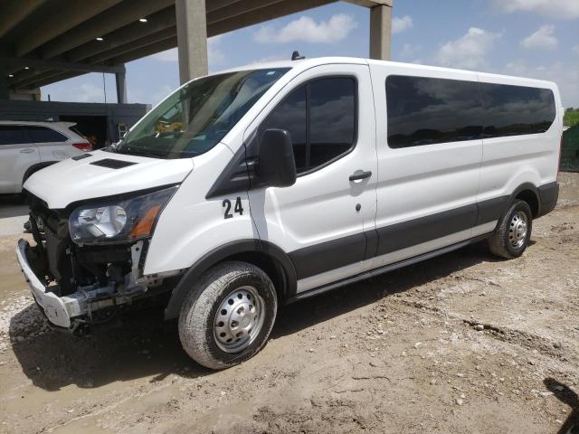  FORD TRANSIT 2023 Белы