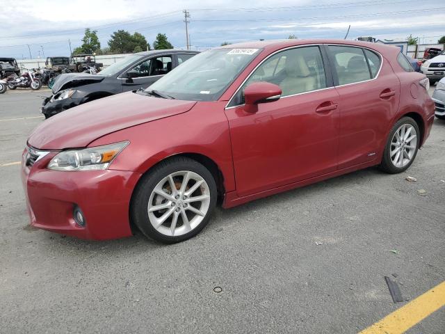 Hatchbacks LEXUS CT 200 2013 Czerwony
