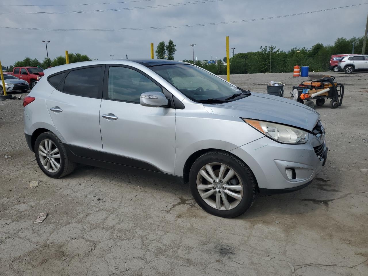 km8ju3acxdu651102 KM8JU3ACXDU651102 2013 Hyundai Tucson Gls