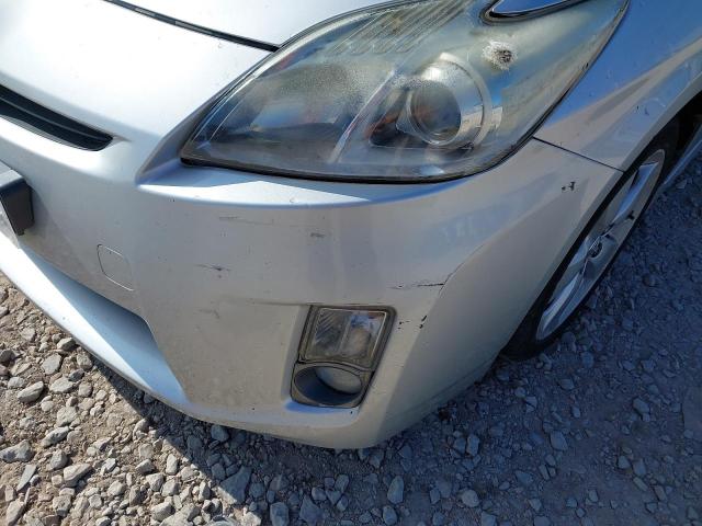 2011 TOYOTA PRIUS T4 V