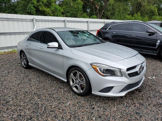 Sedans MERCEDES-BENZ CLA-CLASS 2014 Srebrny