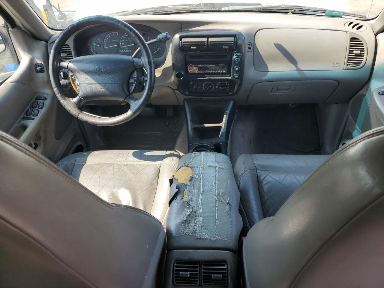 1999 Ford Explorer VIN: 1FMZU32P8XZA65400 Lot: 64863835