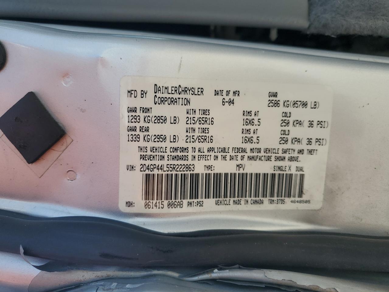 2004 Dodge Grand Caravan Sxt VIN: 2D4GP44L55R222863 Lot: 65056975