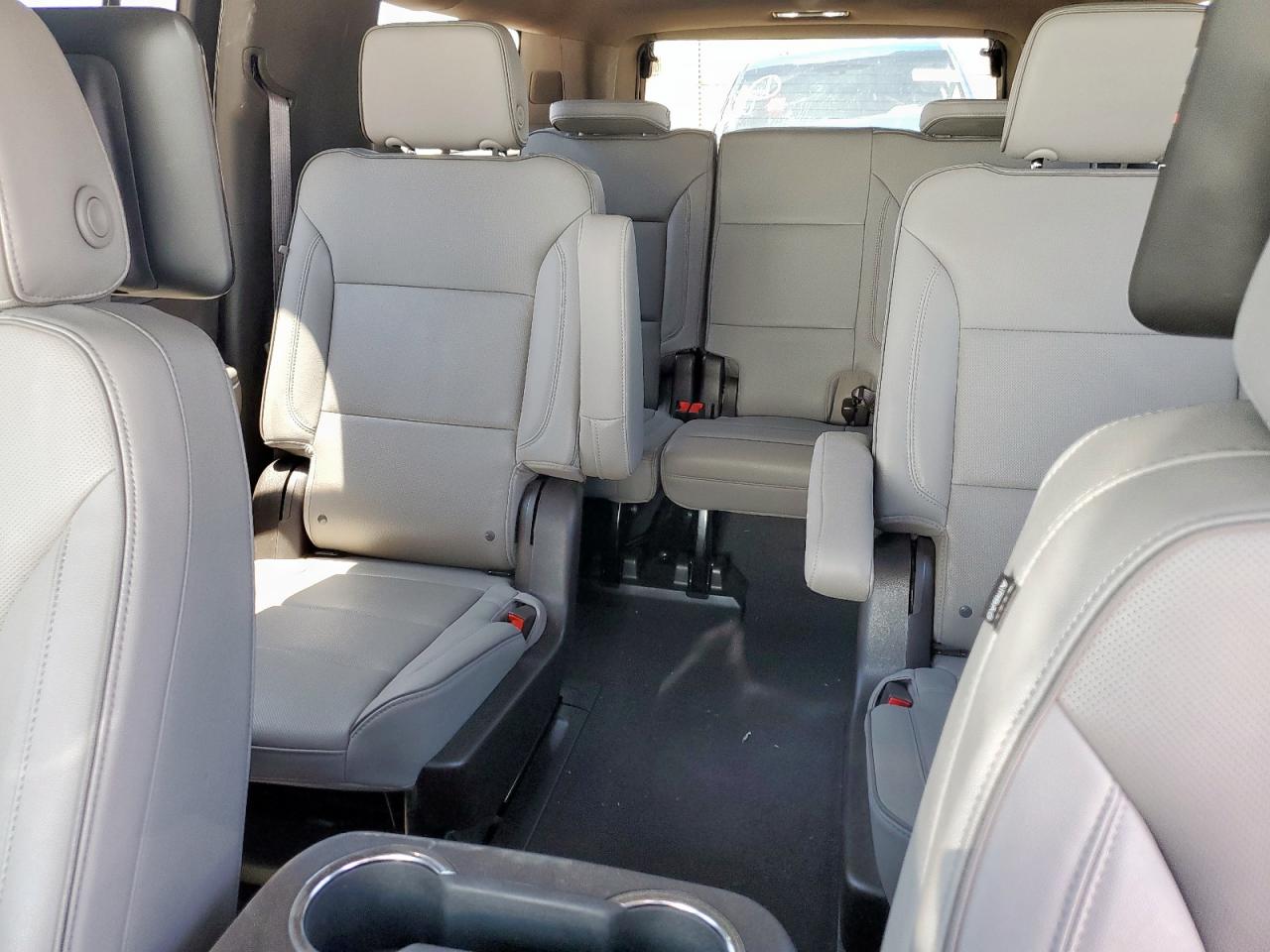 2024 GMC Yukon Xl C1500 Slt VIN: 1GKS1GKD1RR134883 Lot: 63703395