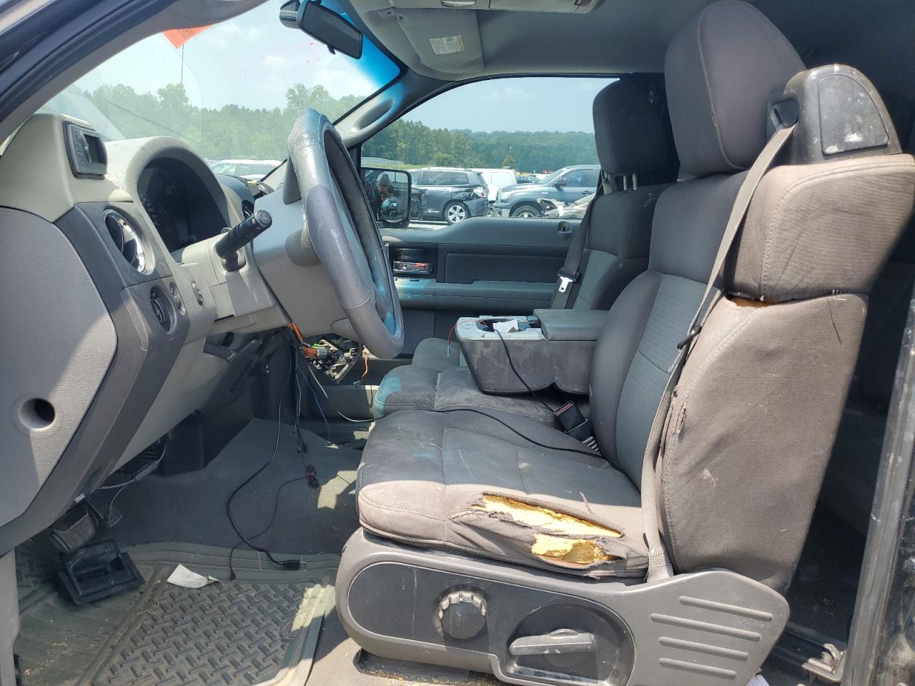 2005 Ford F150 VIN: 1FTPX12565FA38328 Lot: 63853605