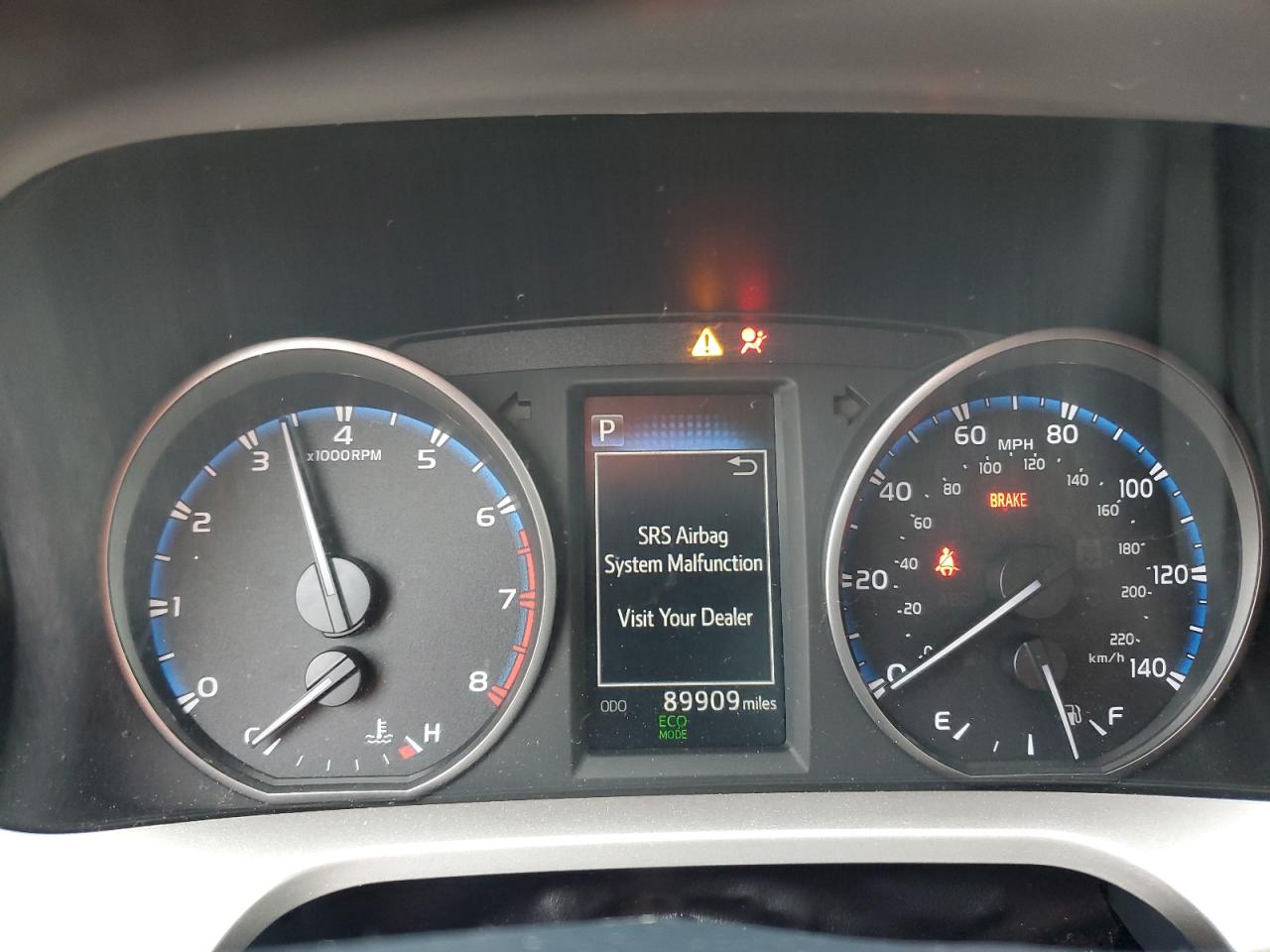 2017 Toyota Rav4 Le VIN: JTMBFREV9HJ136231 Lot: 66498545