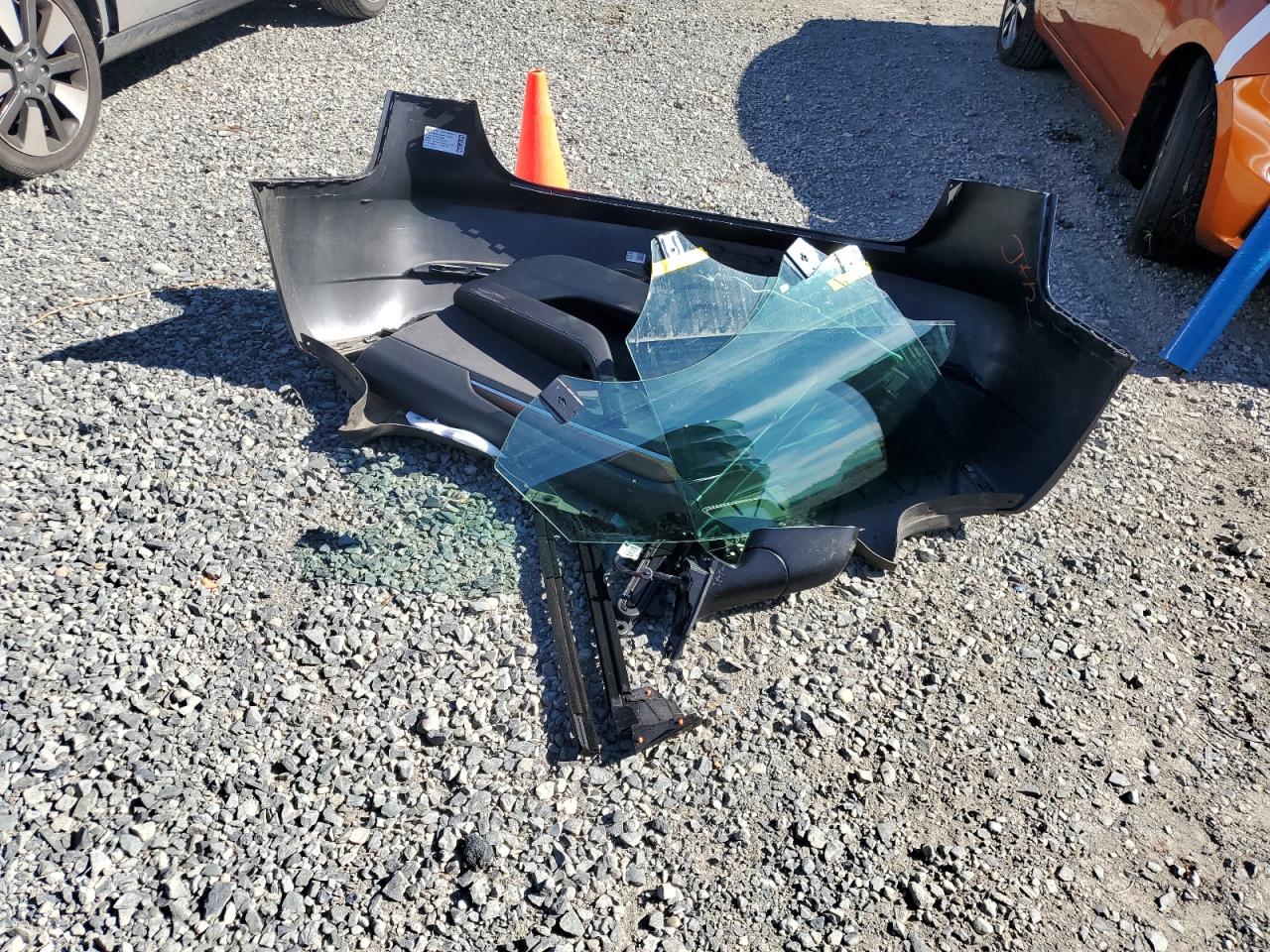 5YJ3E1EA2PF695664 2023 Tesla Model 3