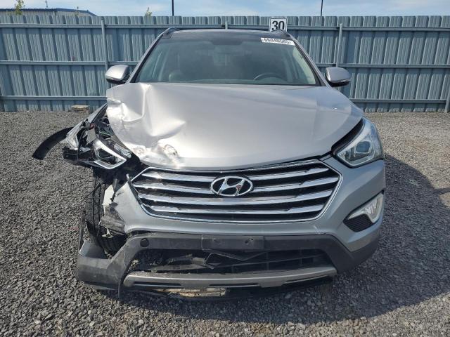 2016 HYUNDAI SANTA FE SE  