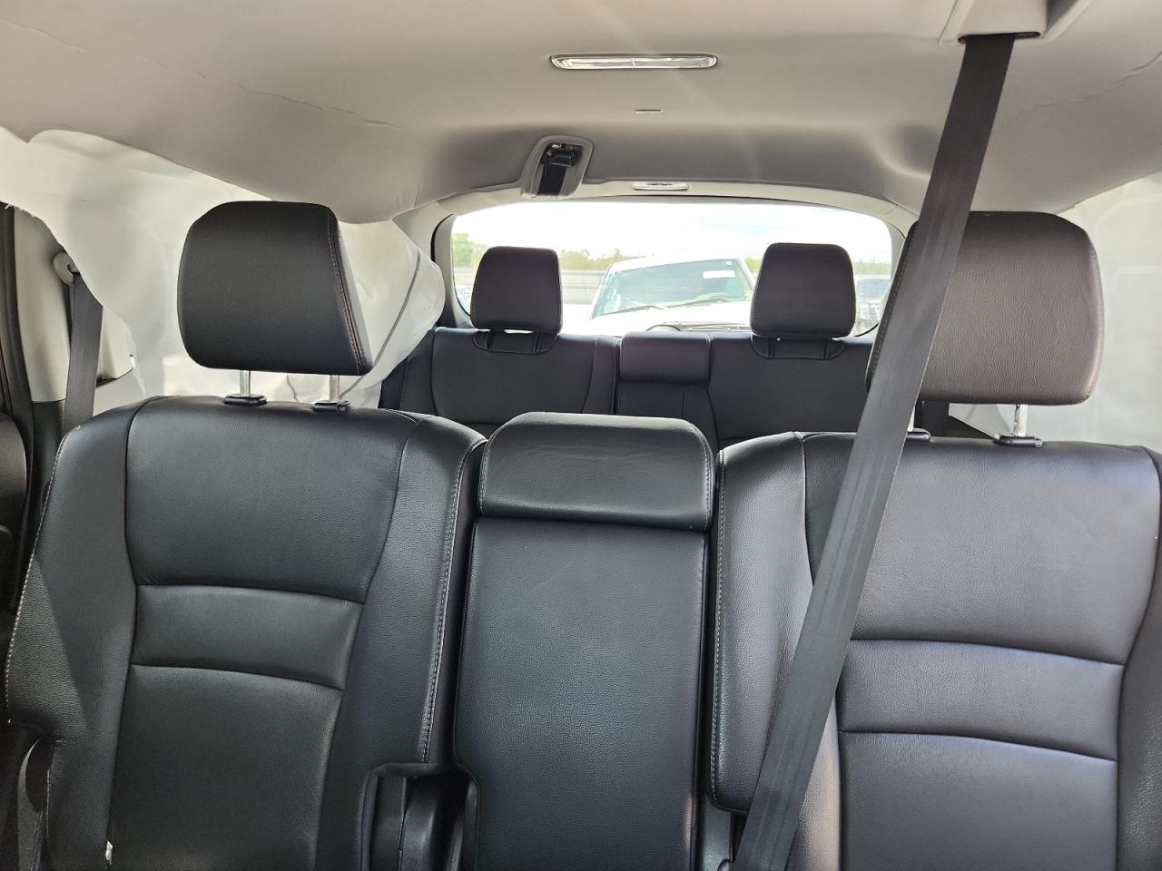 2018 Honda Pilot Touring VIN: 5FNYF5H99JB012779 Lot: 64201545