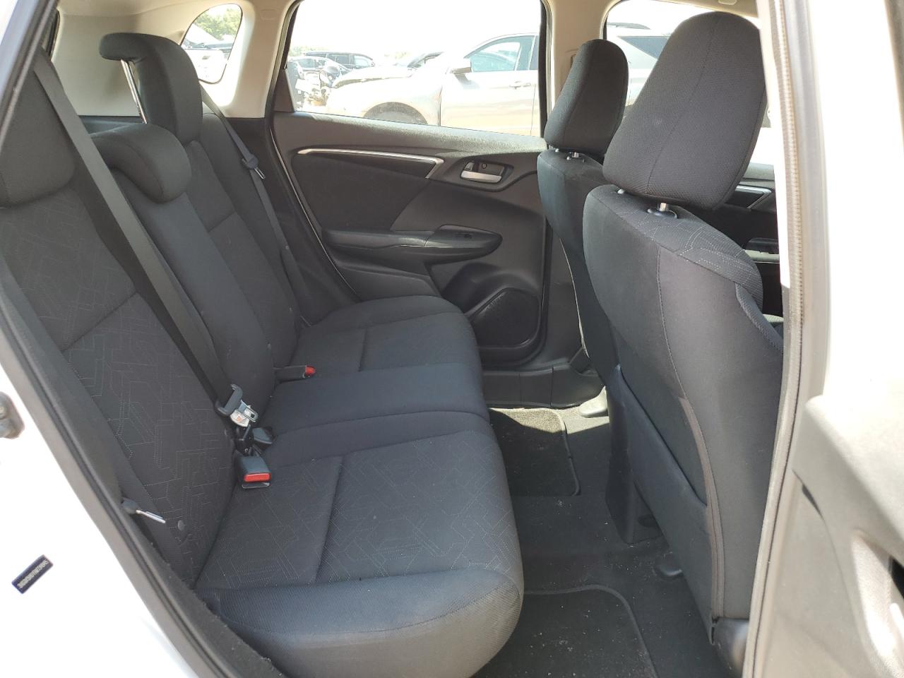 2015 Honda Fit Ex VIN: 3HGGK5H81FM734945 Lot: 61920835