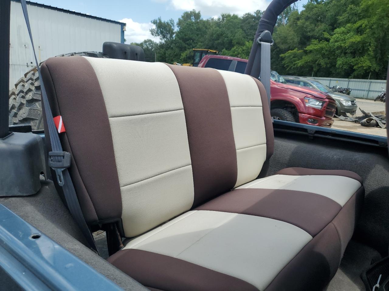 1999 Jeep Wrangler / Tj Sport VIN: 1J4FY19S3XP440741 Lot: 64992055