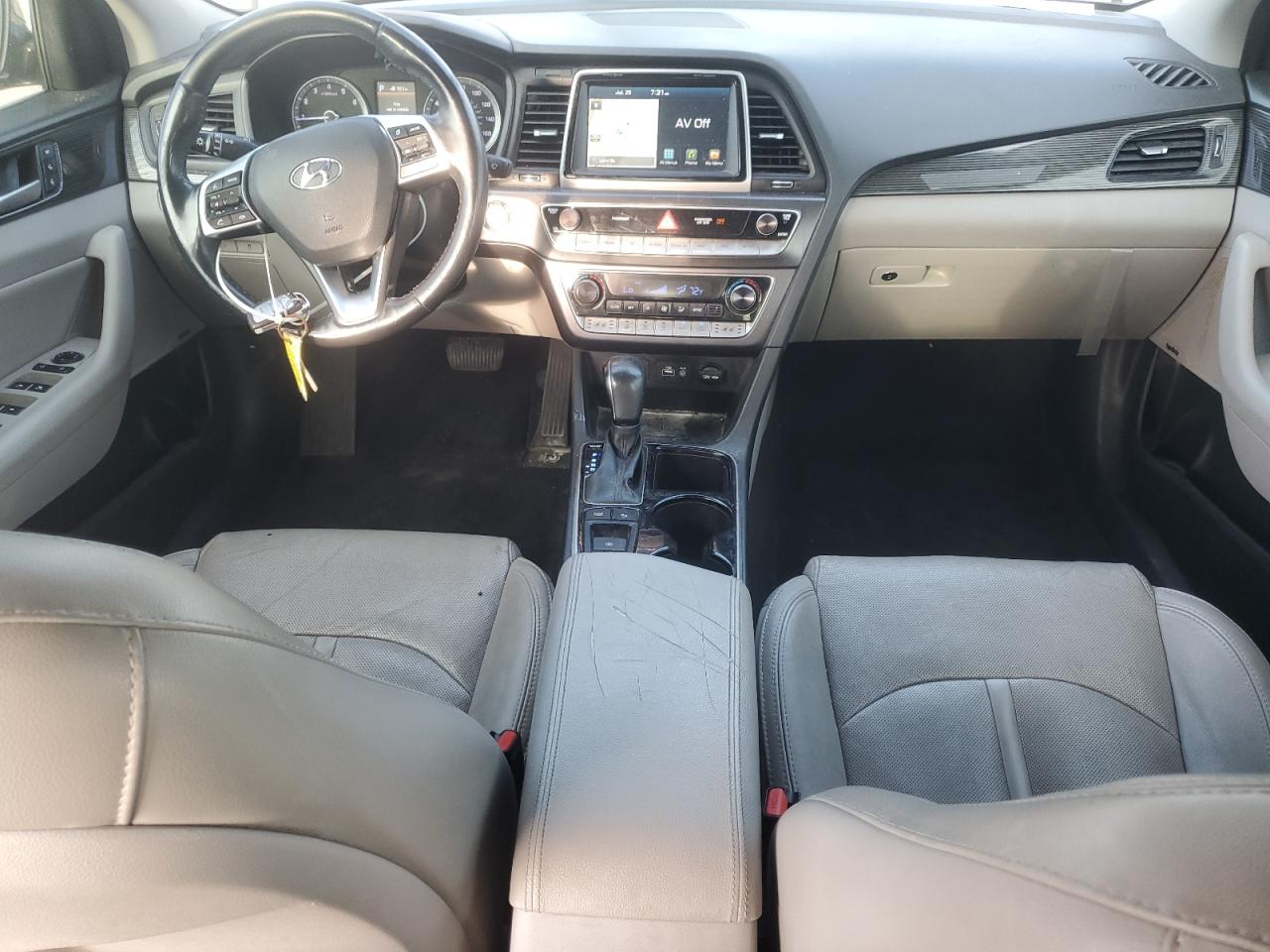 2018 Hyundai Sonata Sport VIN: 5NPE34AF3JH721215 Lot: 66270355