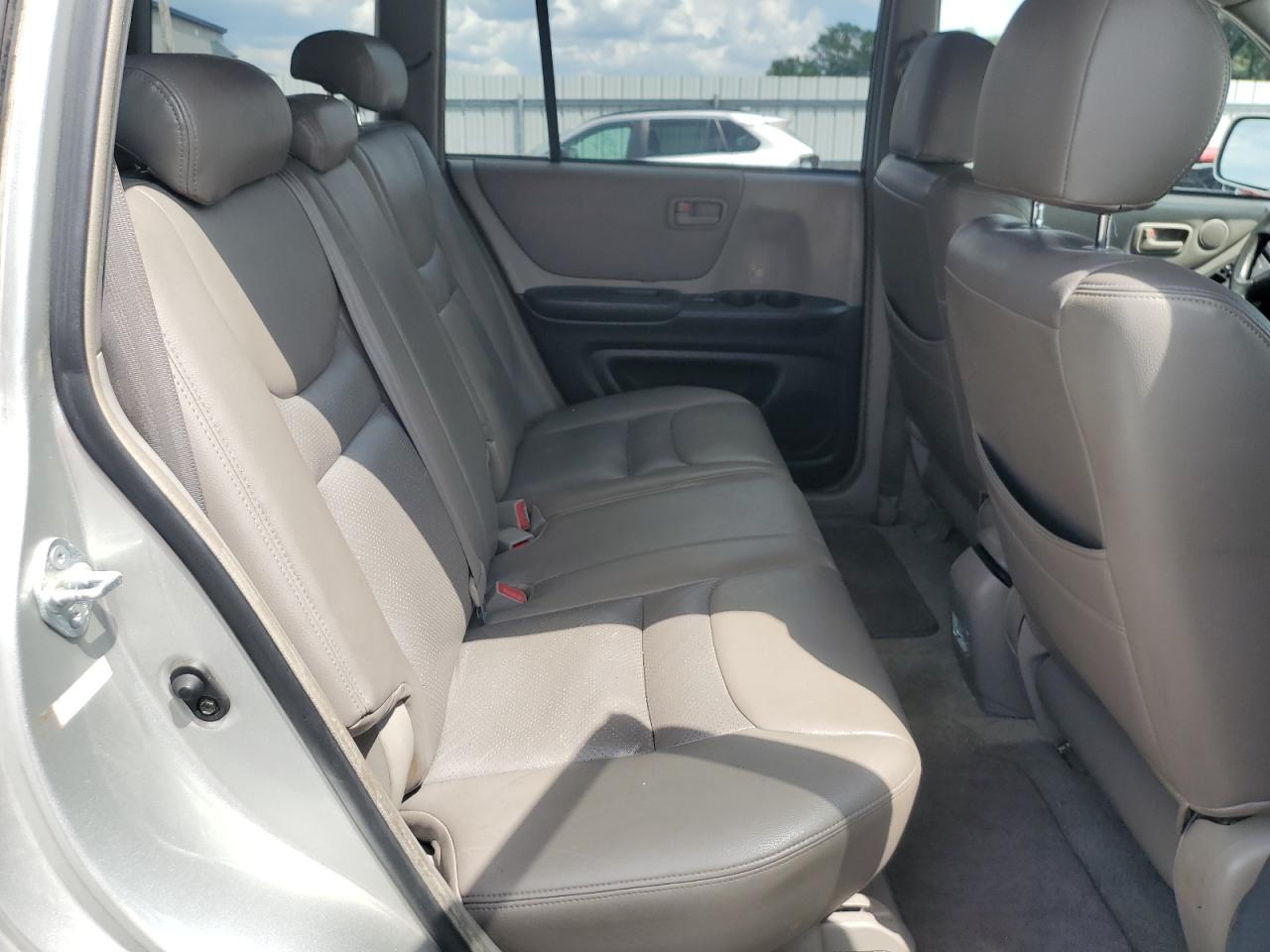 2001 Toyota Highlander VIN: JTEGF21A910022396 Lot: 65049435