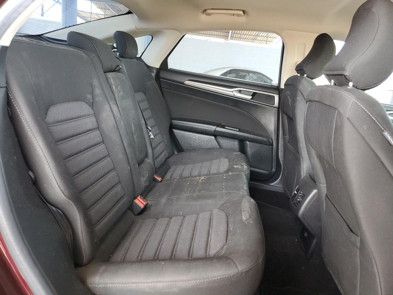 2017 Ford Fusion Se VIN: 3FA6P0H75HR142062 Lot: 63306325