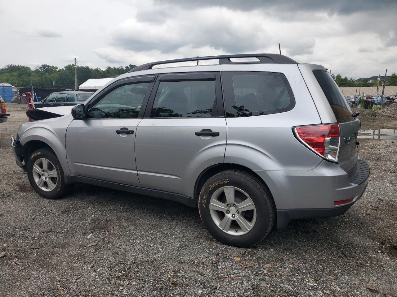 2012 Subaru Forester 2.5X silver null gas JF2SHABC6CH456221 photo #3