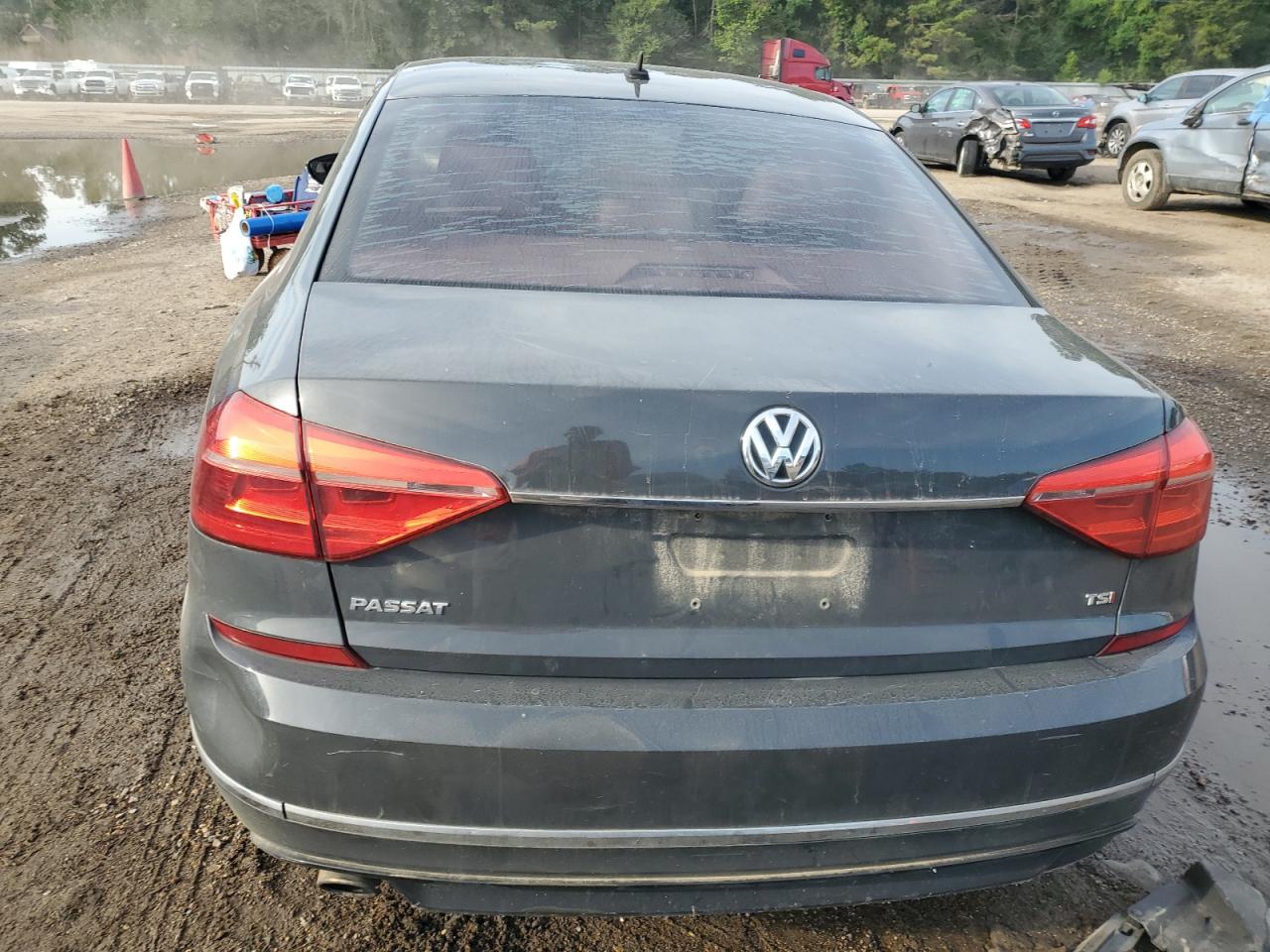 2016 Volkswagen Passat S VIN: 1VWAS7A33GC044581 Lot: 64952575
