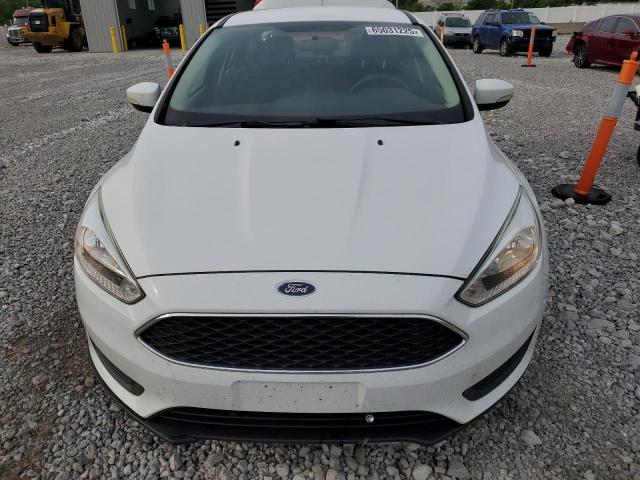  FORD FOCUS 2017 Белы