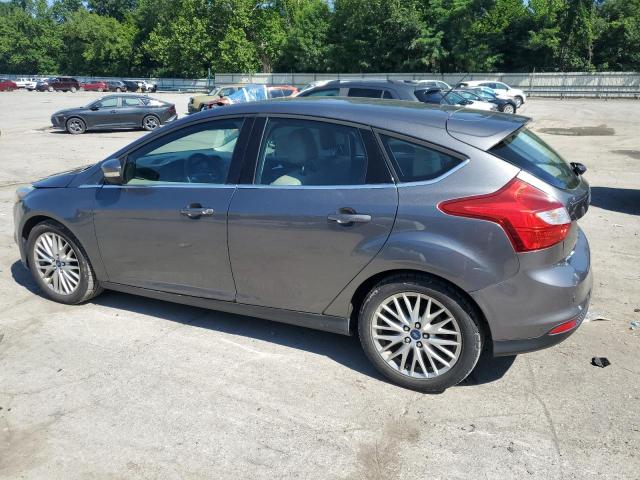  FORD FOCUS 2012 Серебристый