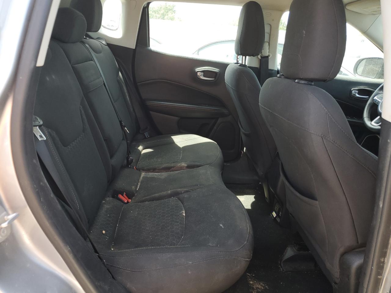 2019 Jeep Compass Sport VIN: 3C4NJCAB7KT686256 Lot: 64964315