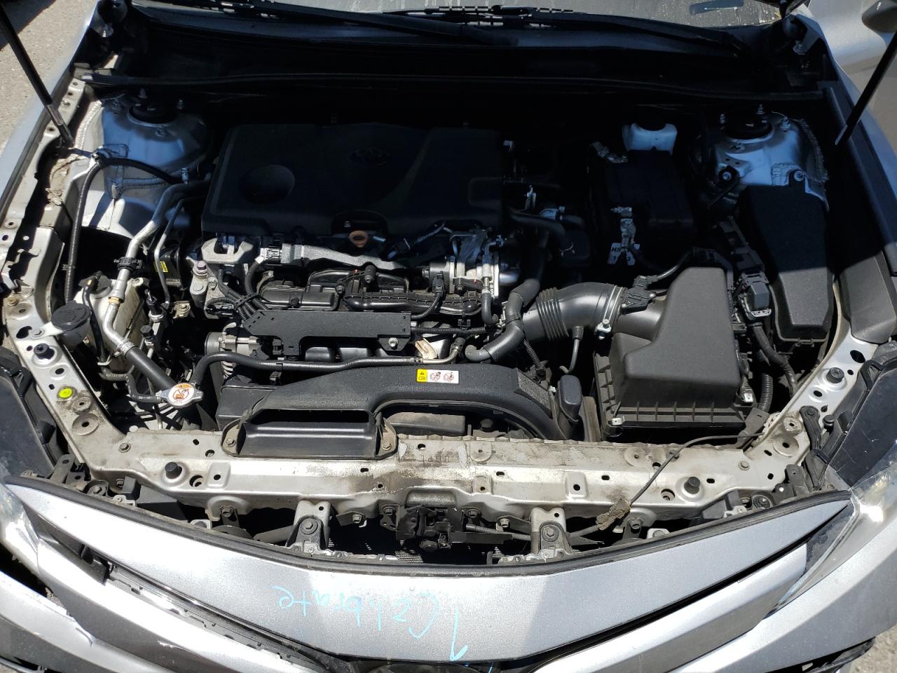 2020 Toyota Camry Le VIN: 4T1C11AK3LU330420 Lot: 64181875