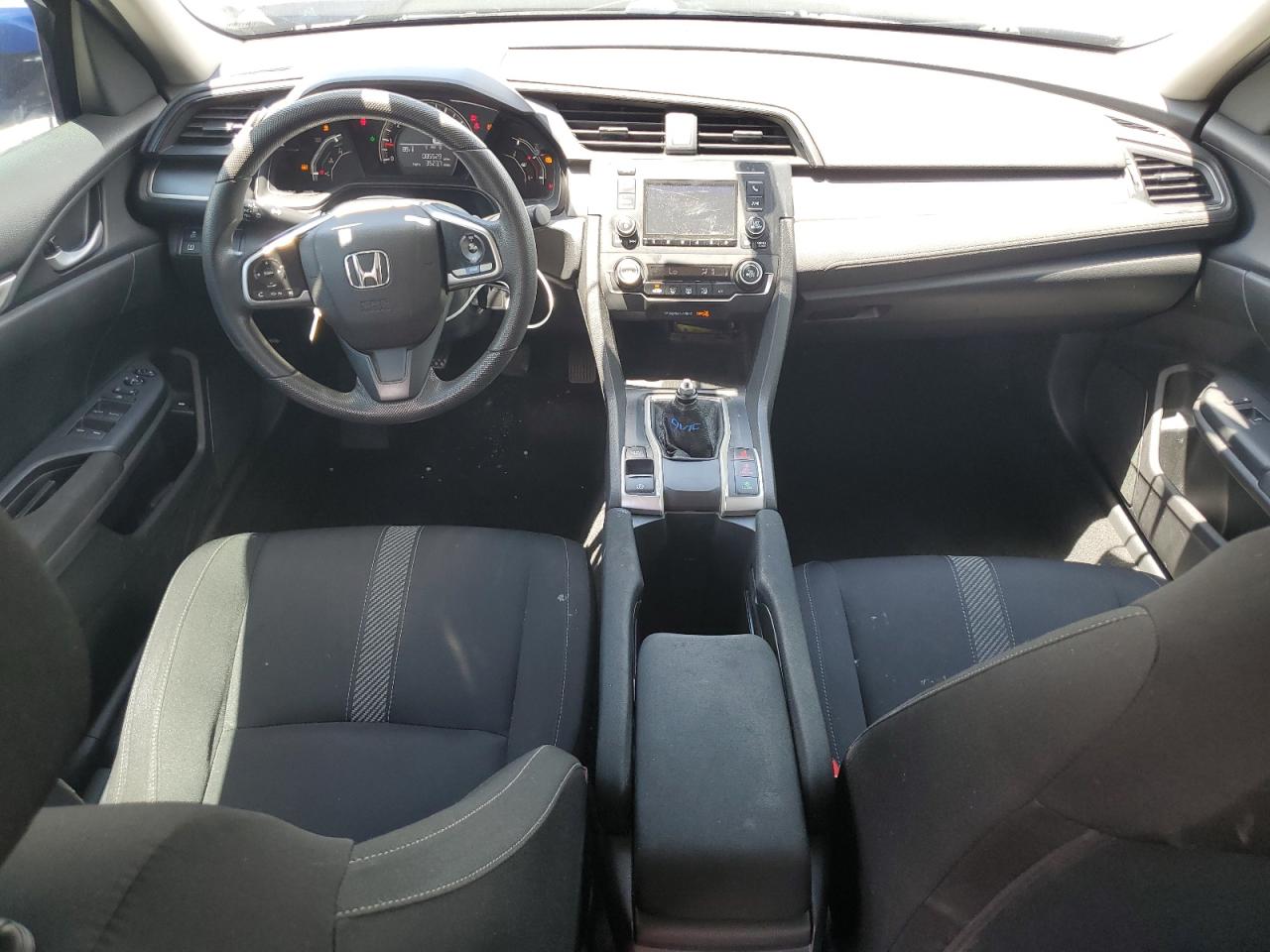 2018 Honda Civic Lx VIN: 19XFC2E50JE025992 Lot: 64225395