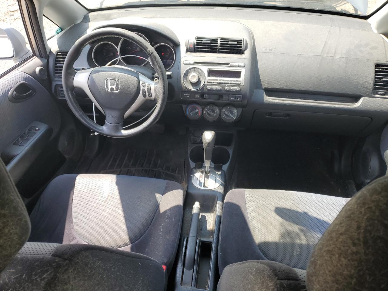 2007 Honda Fit S VIN: JHMGD38687S067648 Lot: 64657345