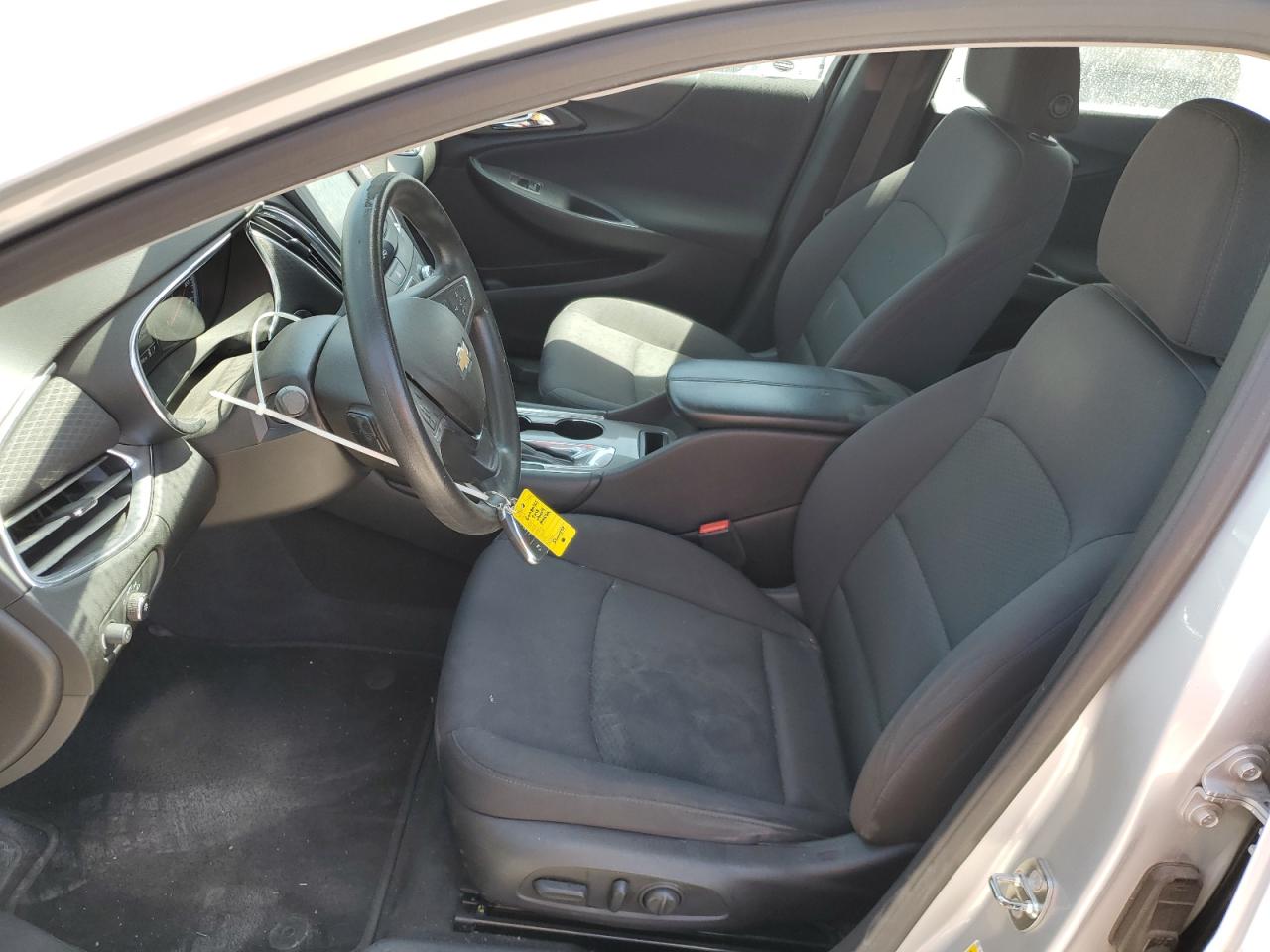 1g1zd5st7jf100488 1G1ZD5ST7JF100488 2018 Chevrolet Malibu Lt