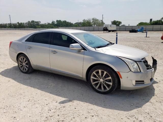 Sedans CADILLAC XTS 2017 Srebrny