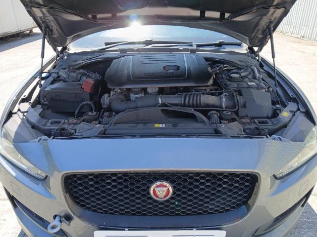 2017 JAGUAR XE R-SPORT