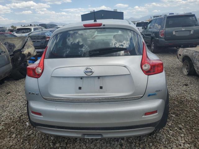 Parquets NISSAN JUKE 2014 Srebrny