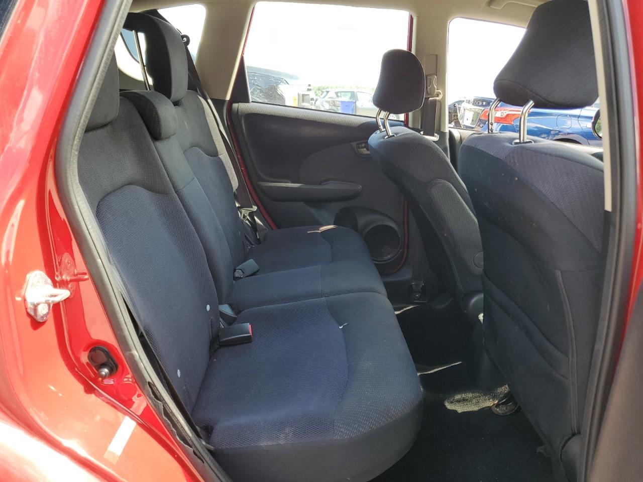 2013 Honda Fit Sport VIN: JHMGE8H50DC044369 Lot: 65147295