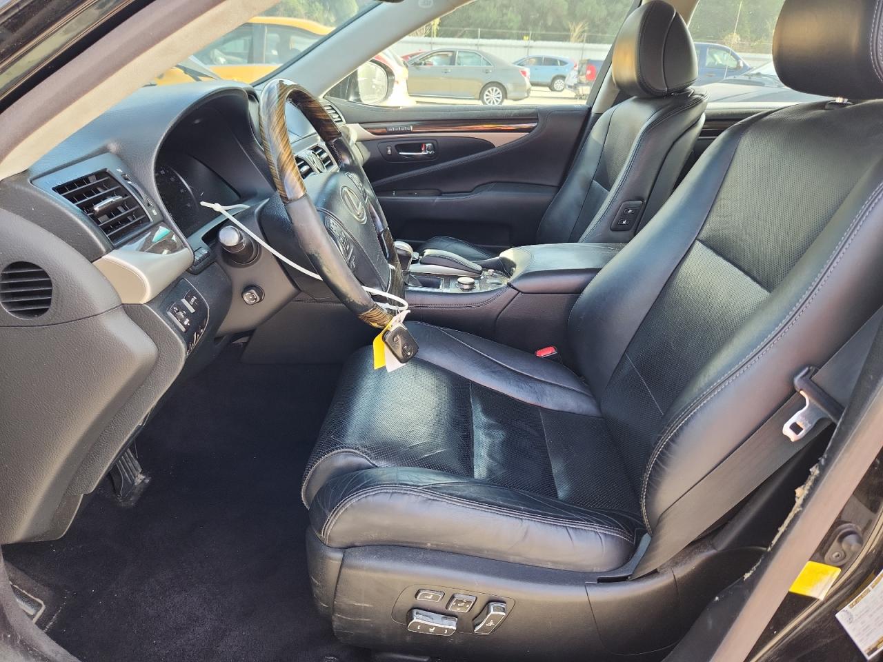 2013 Lexus Ls 460L VIN: JTHDL5EF5D5005656 Lot: 65118495