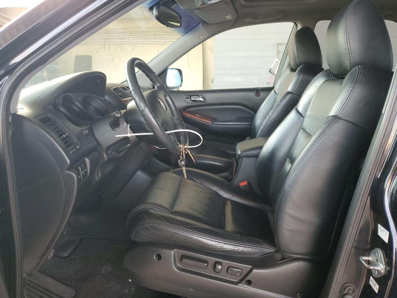 2004 Acura Mdx Touring VIN: 2HNYD18684H549477 Lot: 63148415