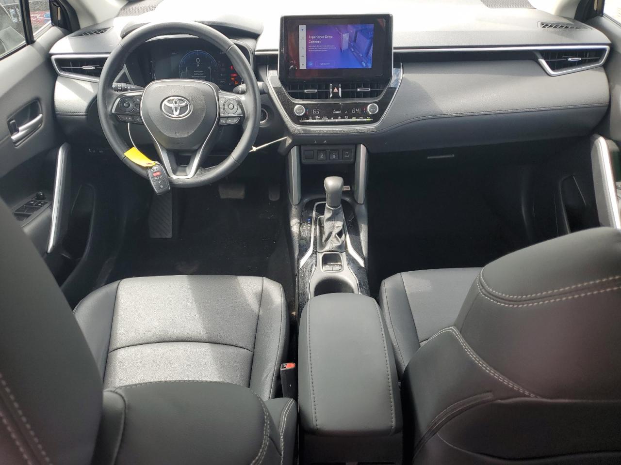 2023 Toyota Corolla Cross Xle VIN: 7MUDAABG8PV069899 Lot: 65247705