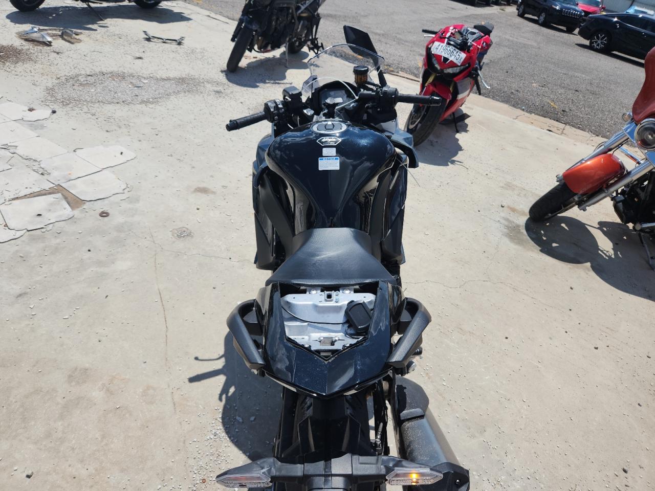jkazxbh19sa002638 JKAZXBH19SA002638 2025 Kawasaki Zx1100 H