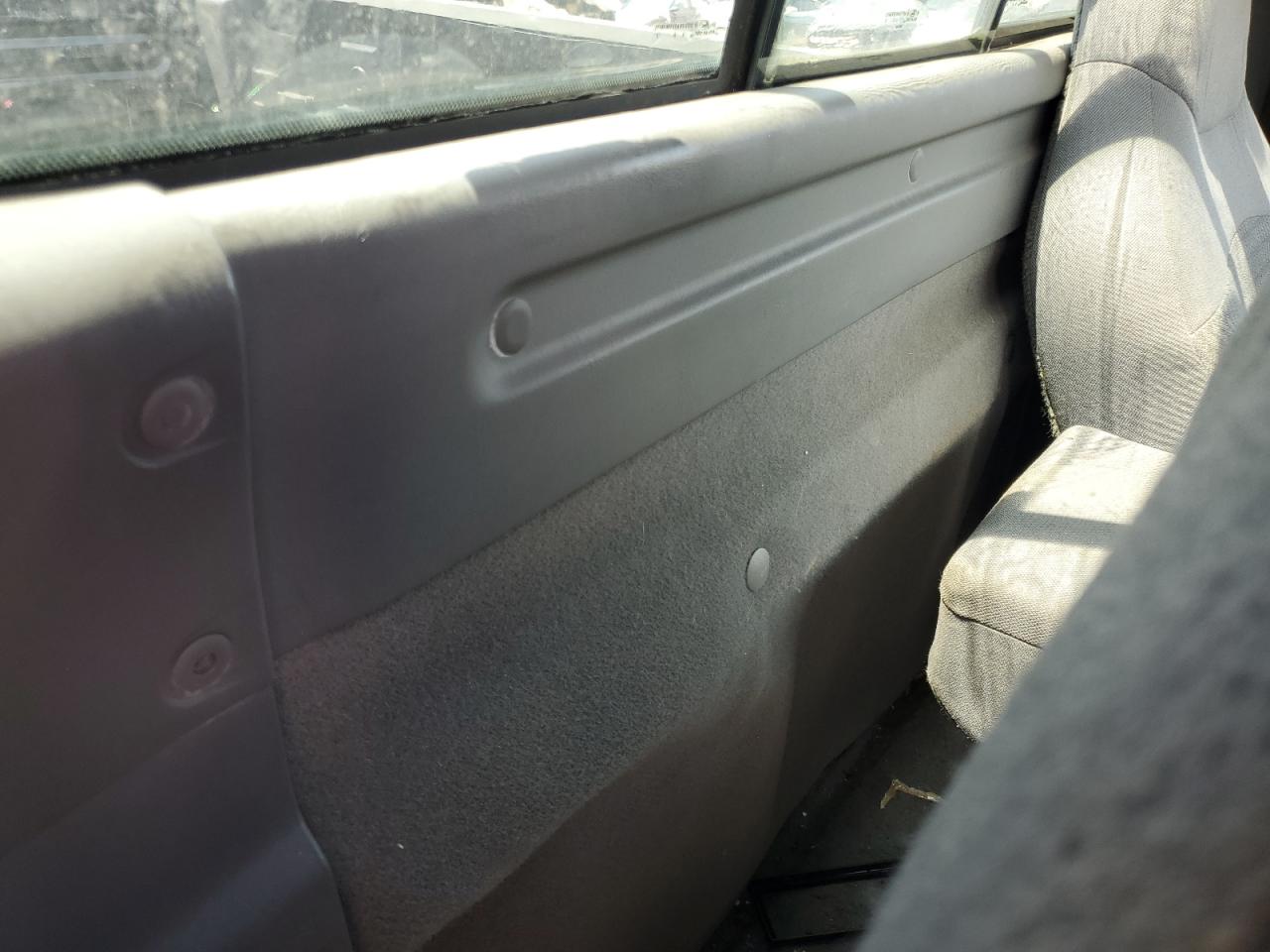 2000 Ford F150 VIN: 1FTZF1725YKA97019 Lot: 62730345