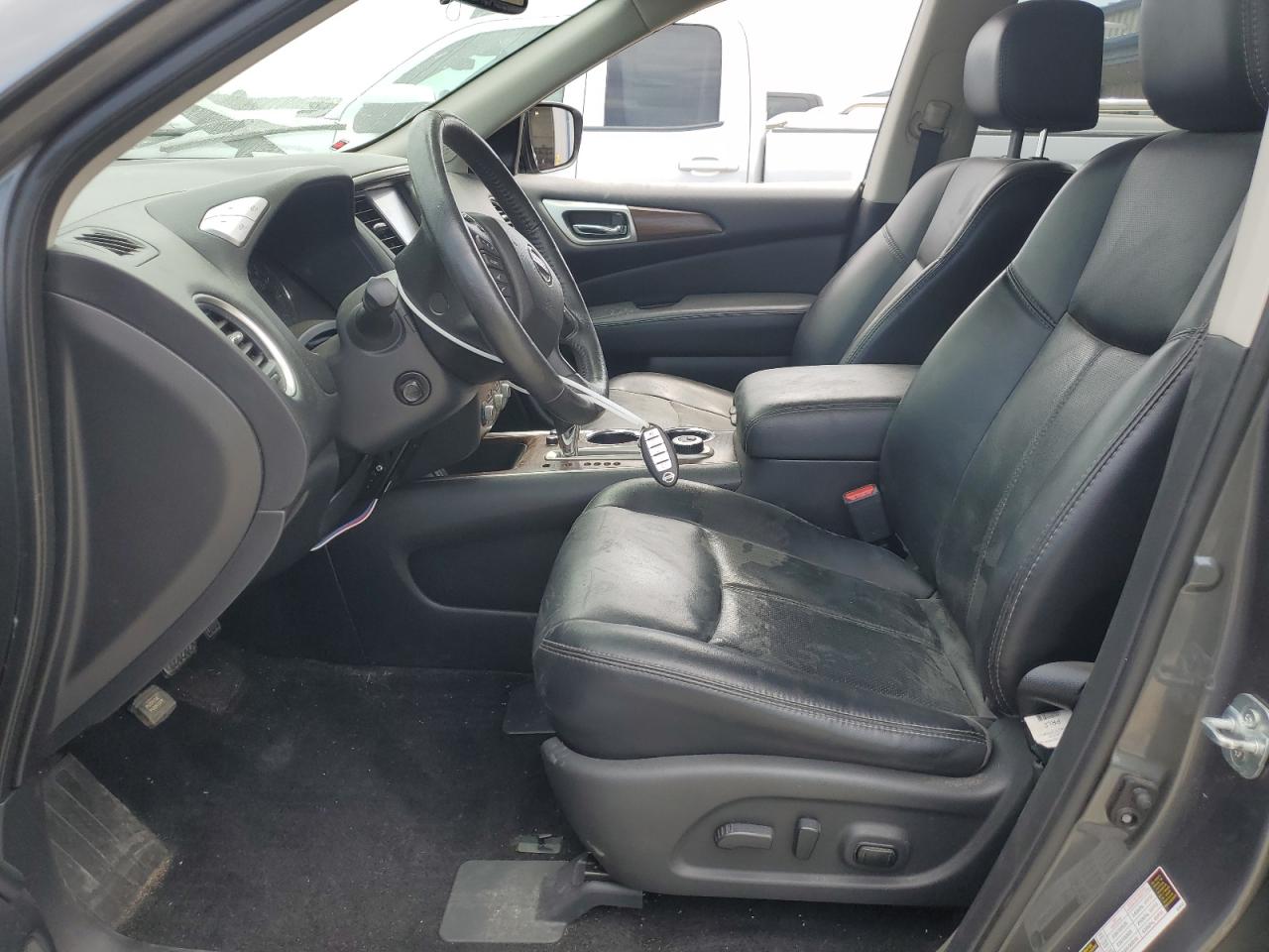 2018 Nissan Pathfinder S VIN: 5N1DR2MM9JC671890 Lot: 65687375