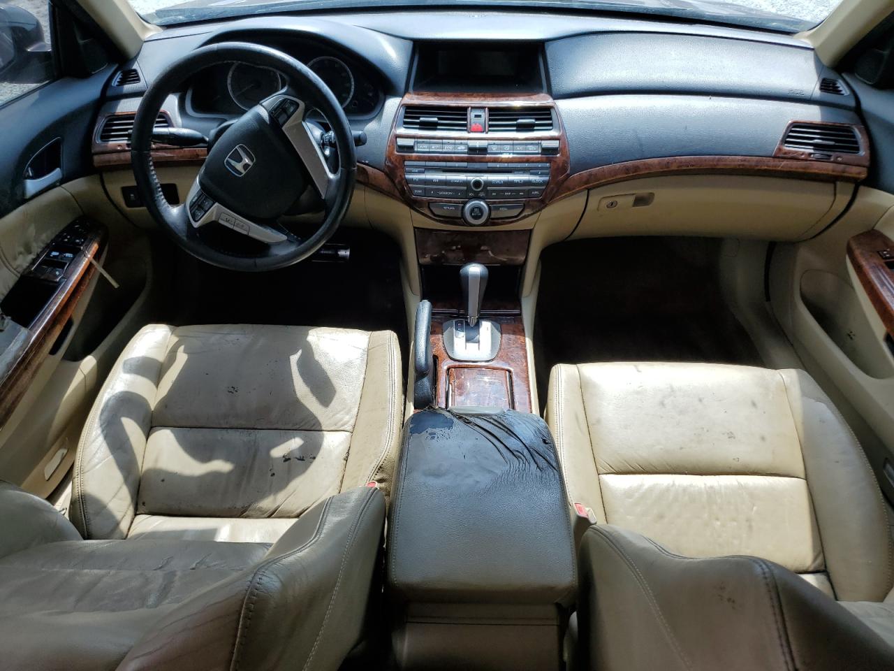 2011 Honda Accord Exl VIN: 1HGCP2F86BA128551 Lot: 65067915