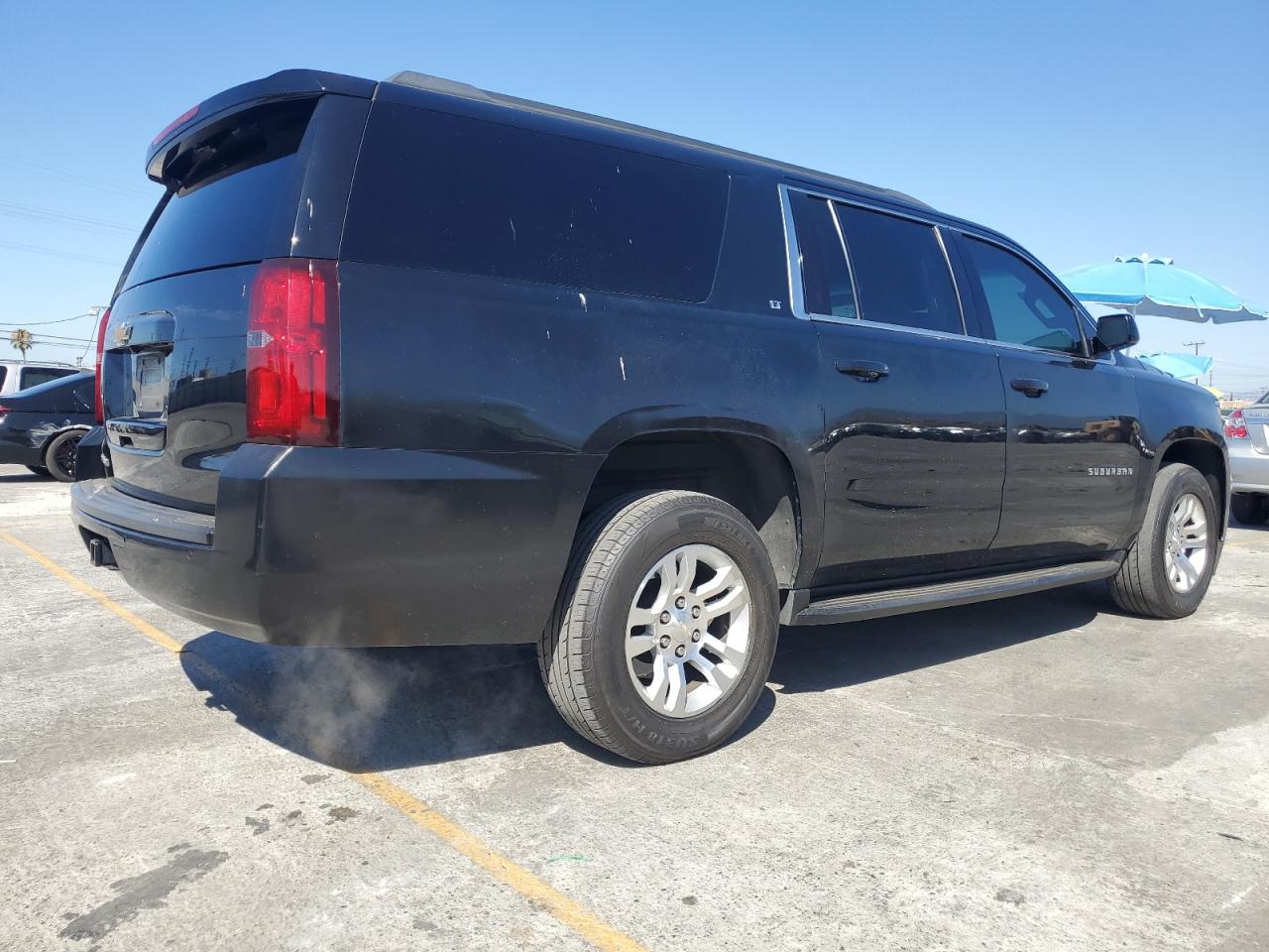 1gnschkc0kr142800 1GNSCHKC0KR142800 2019 Chevrolet Suburban C1500 Lt