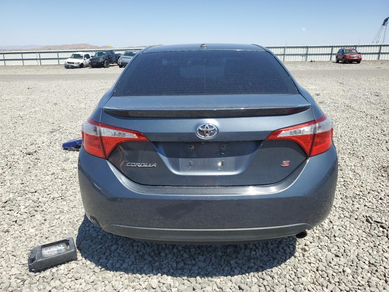 2015 Toyota Corolla L VIN: 5YFBURHE1FP185529 Lot: 64859885