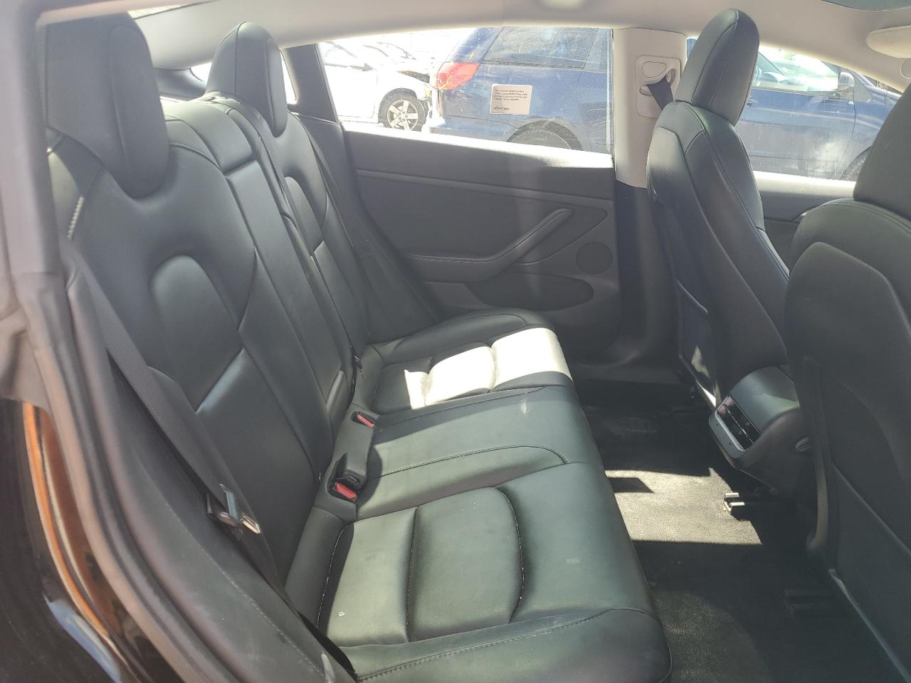 2022 Tesla Model 3 VIN: 5YJ3E1EA8NF368795 Lot: 64700365