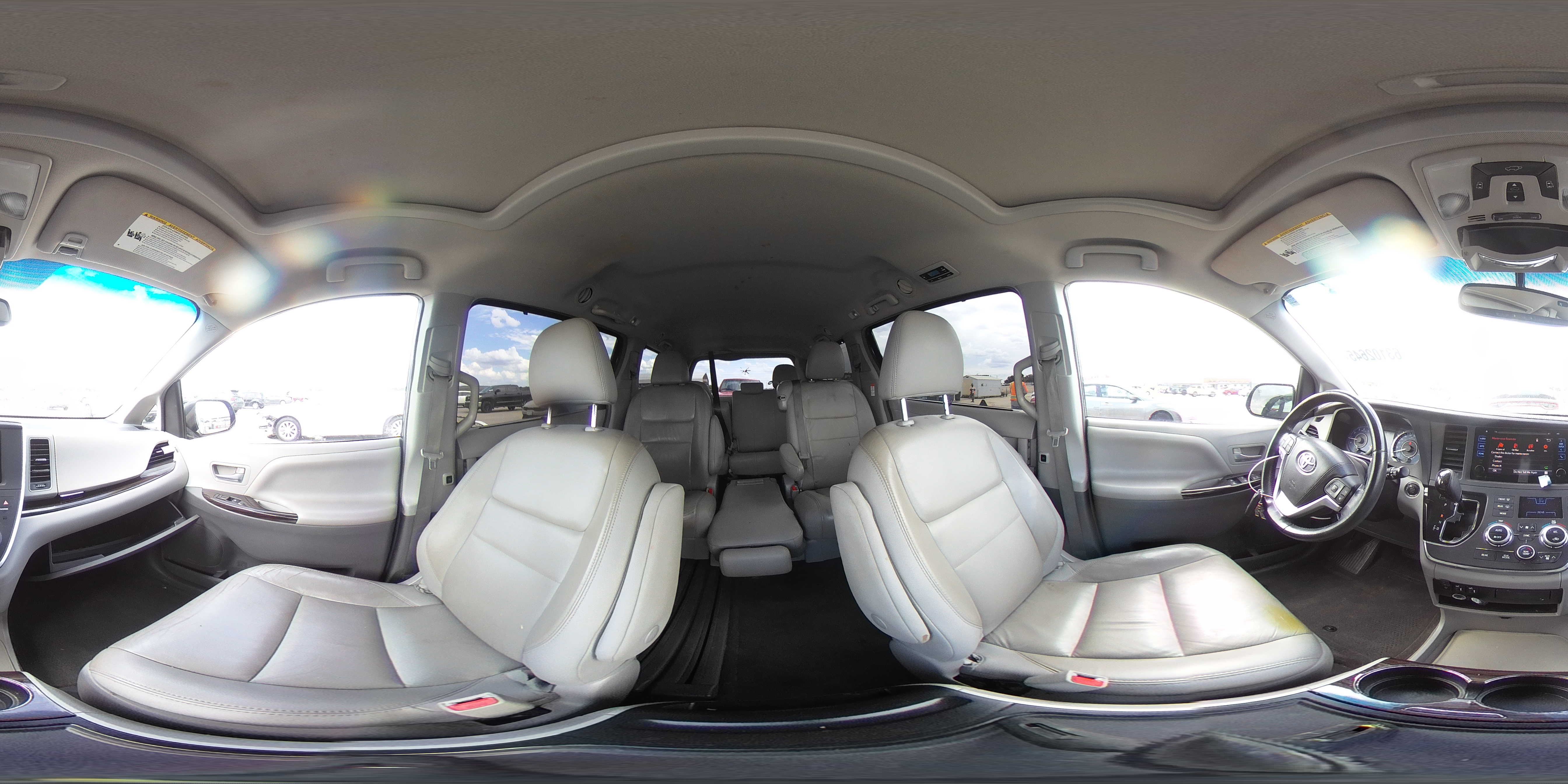2015 Toyota Sienna Xle VIN: 5TDYK3DC4FS668957 Lot: 63102645
