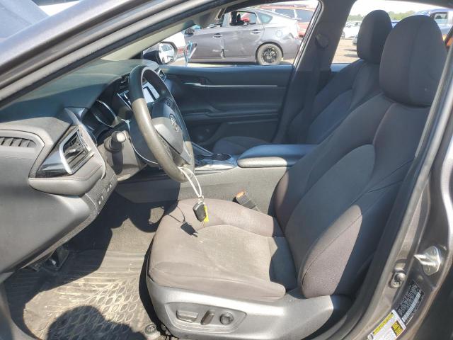  TOYOTA CAMRY 2018 Серый