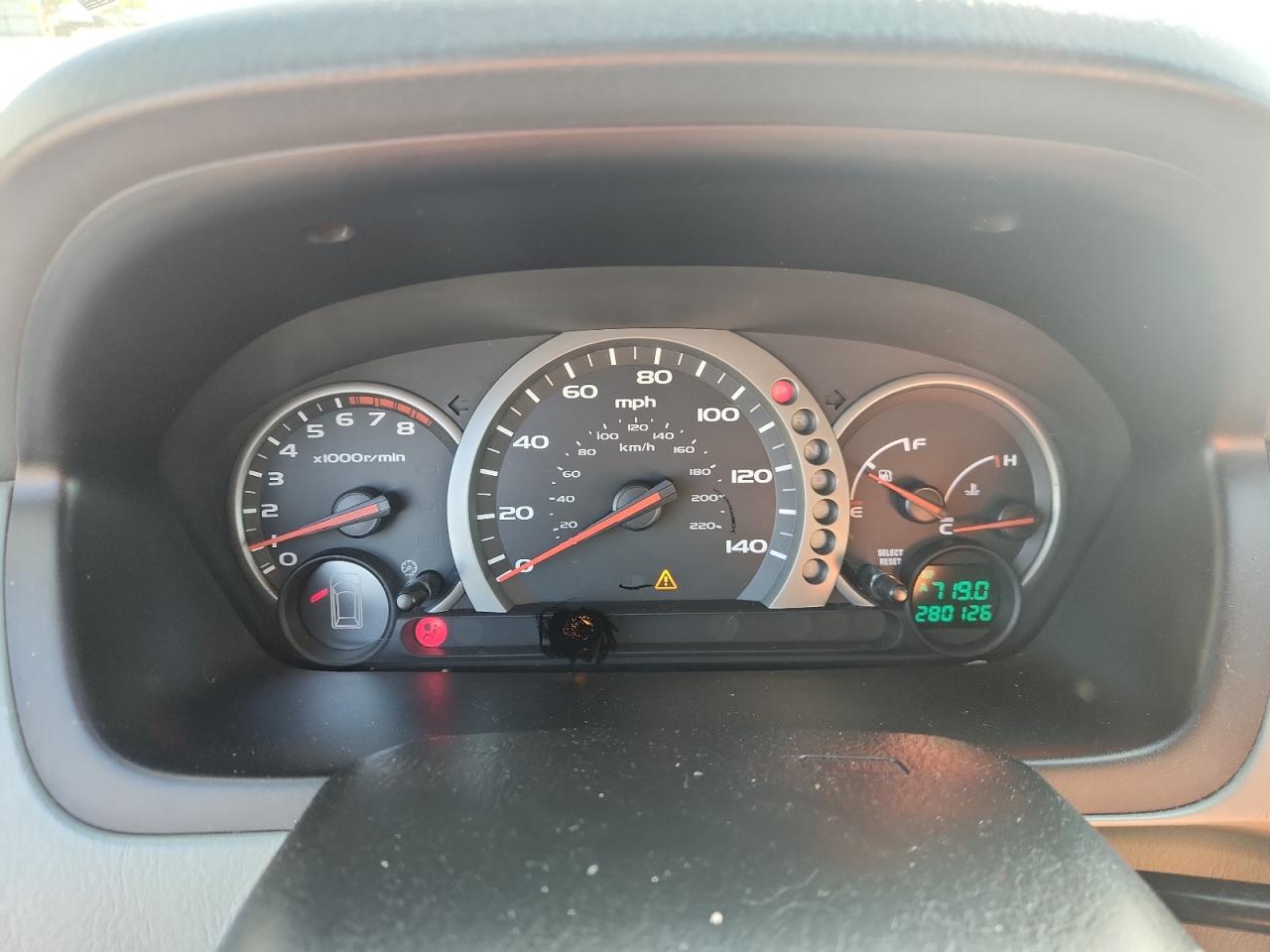 2005 Honda Pilot Exl VIN: 5FNYF18585B051911 Lot: 63694105