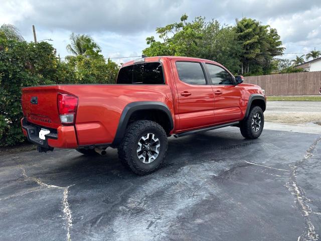 Pickups TOYOTA TACOMA 2017 Orange