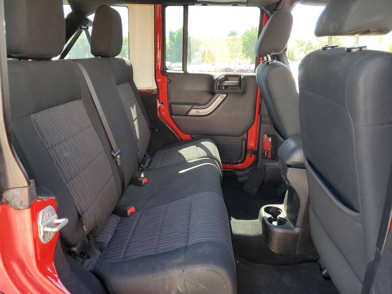 2012 Jeep Wrangler Unlimited Sport VIN: 1C4BJWDGXCL135635 Lot: 64041325